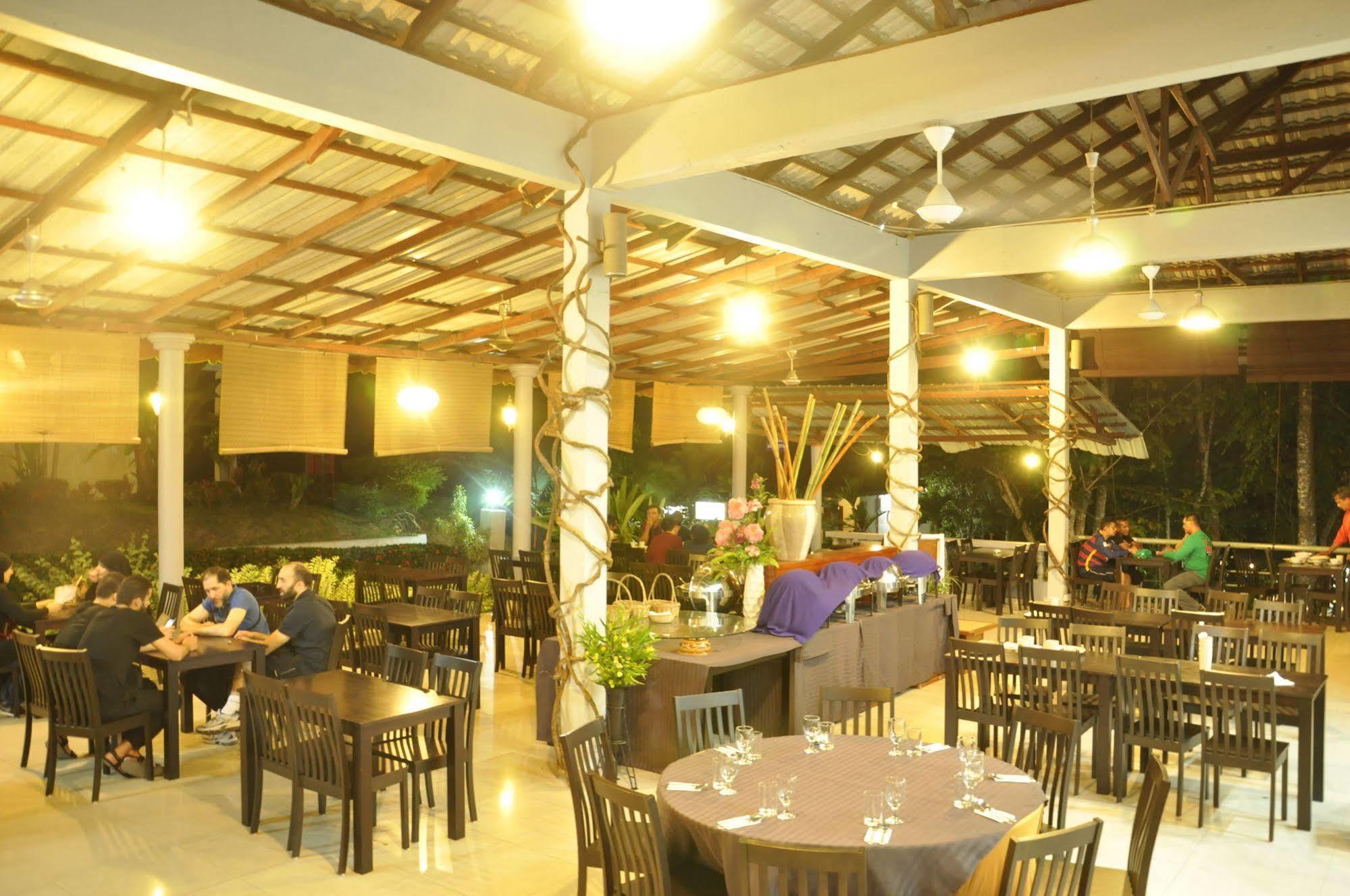Han Rainforest Resort 쿠알라타한 외부 사진